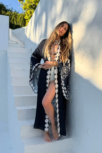Drifters Mantra Kimono