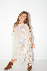 Unlined Romantic Little mykonos kaftan in shell (natural) lace