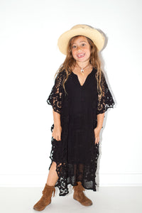 Lined Romantic Little mykonos kaftan in black  lace